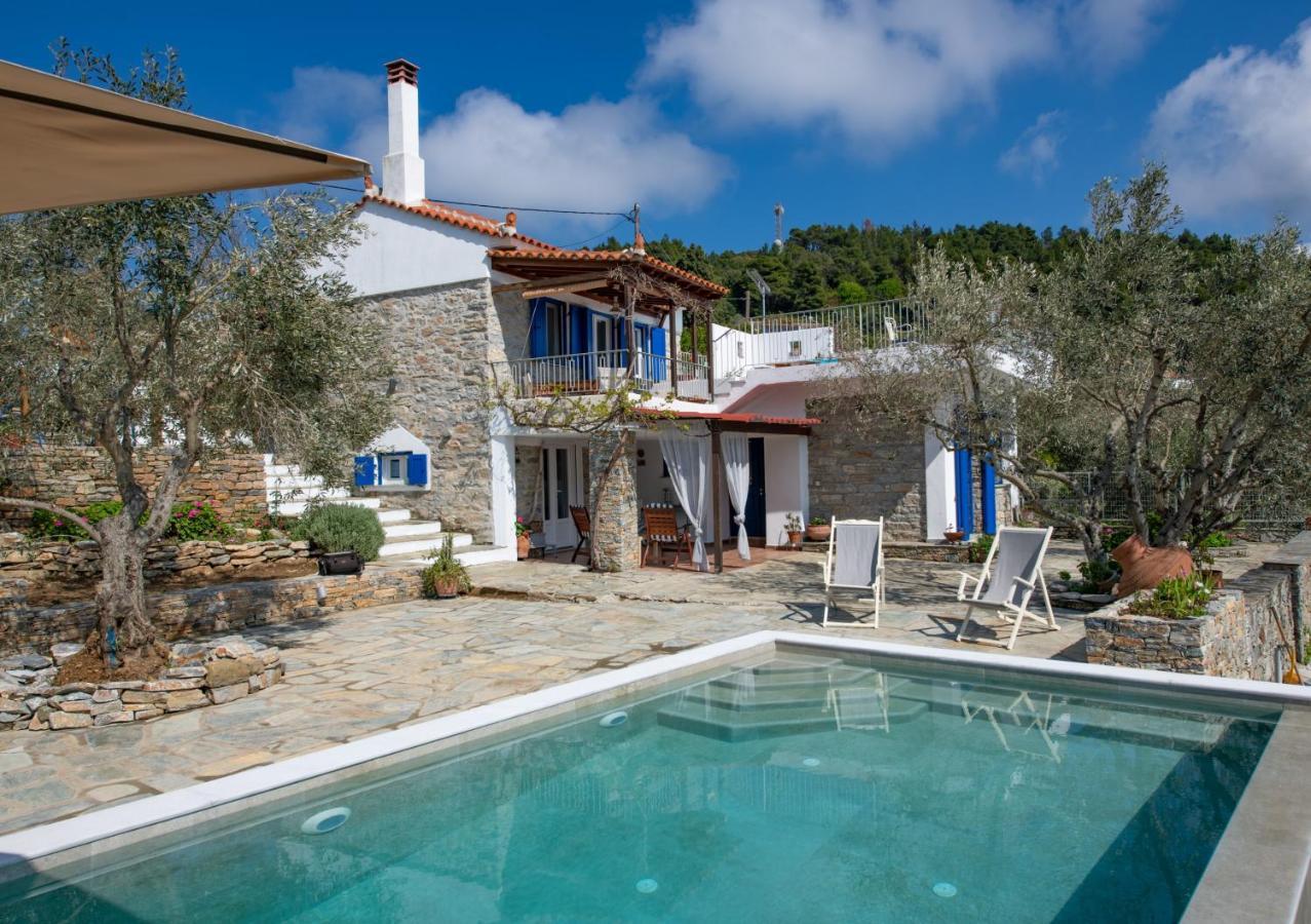 Villa Marouda กลอซซา ภายนอก รูปภาพ