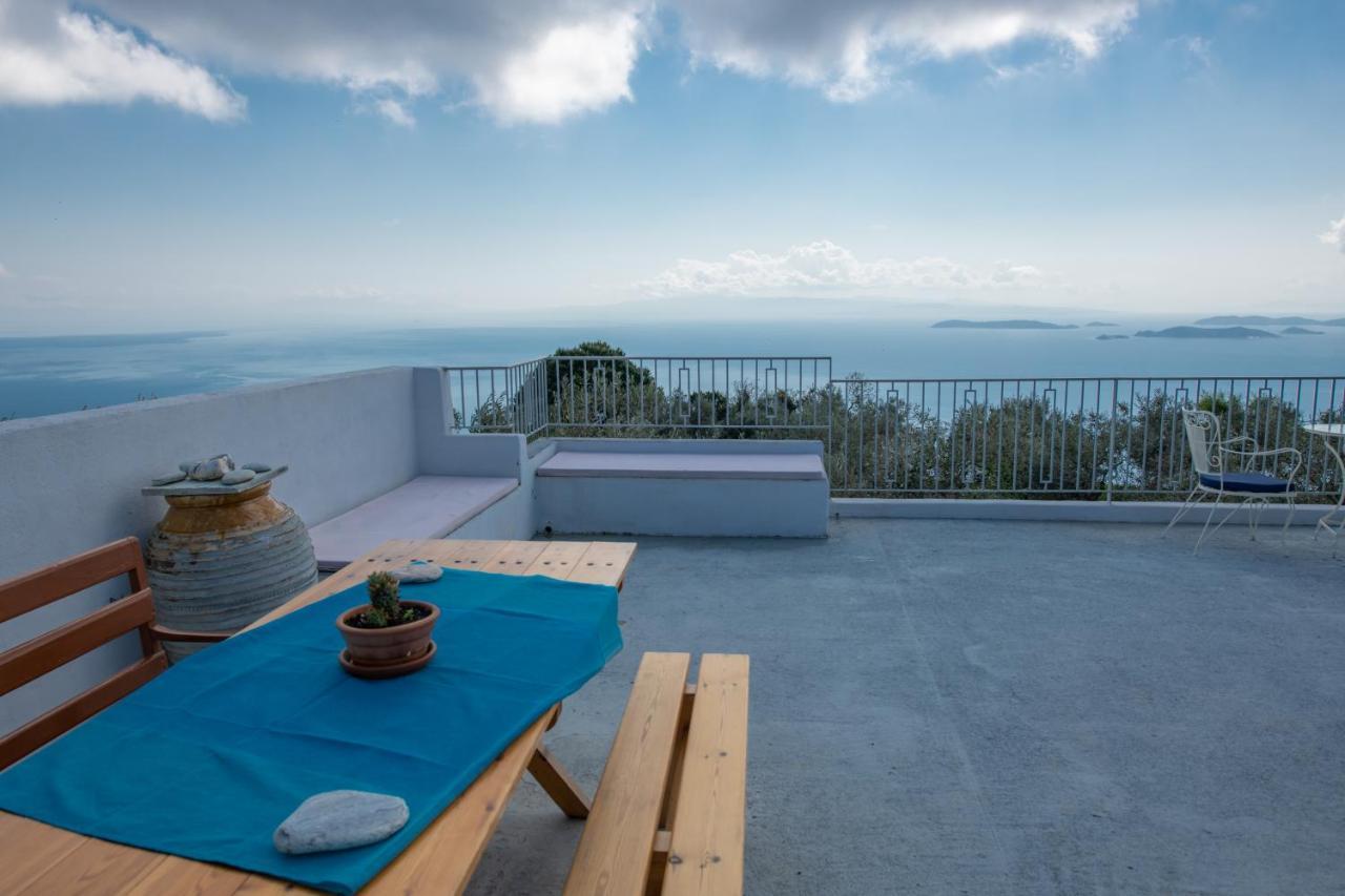 Villa Marouda กลอซซา ภายนอก รูปภาพ