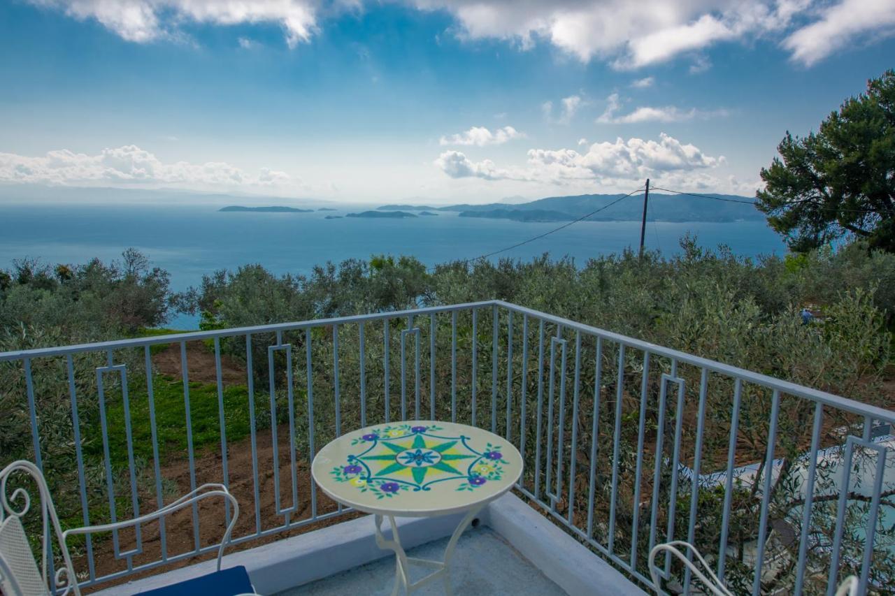 Villa Marouda กลอซซา ภายนอก รูปภาพ