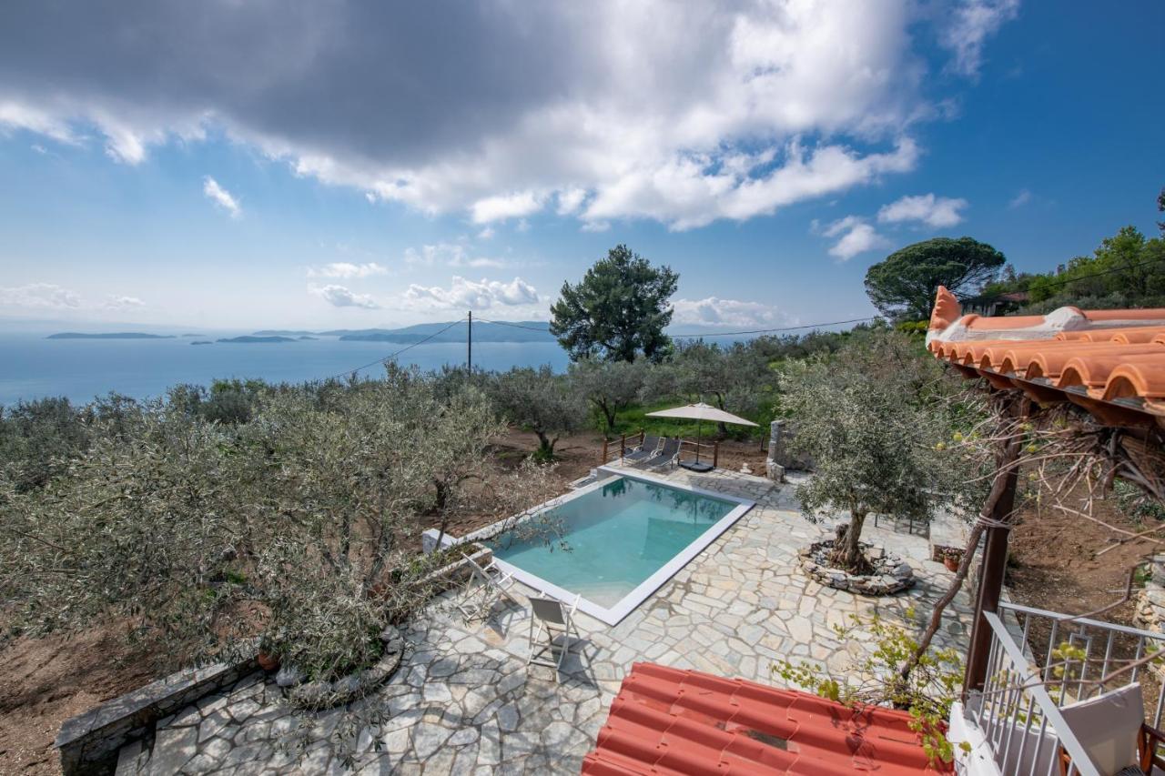 Villa Marouda กลอซซา ภายนอก รูปภาพ