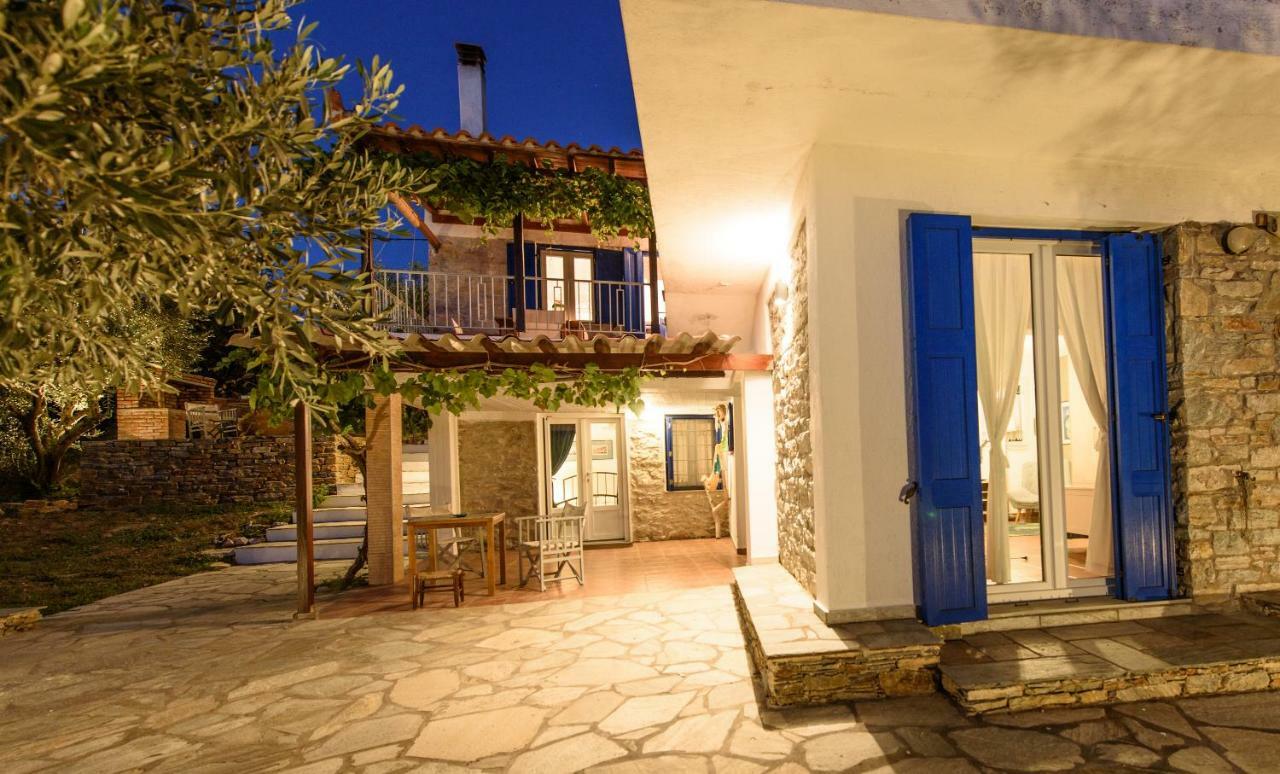 Villa Marouda กลอซซา ภายนอก รูปภาพ