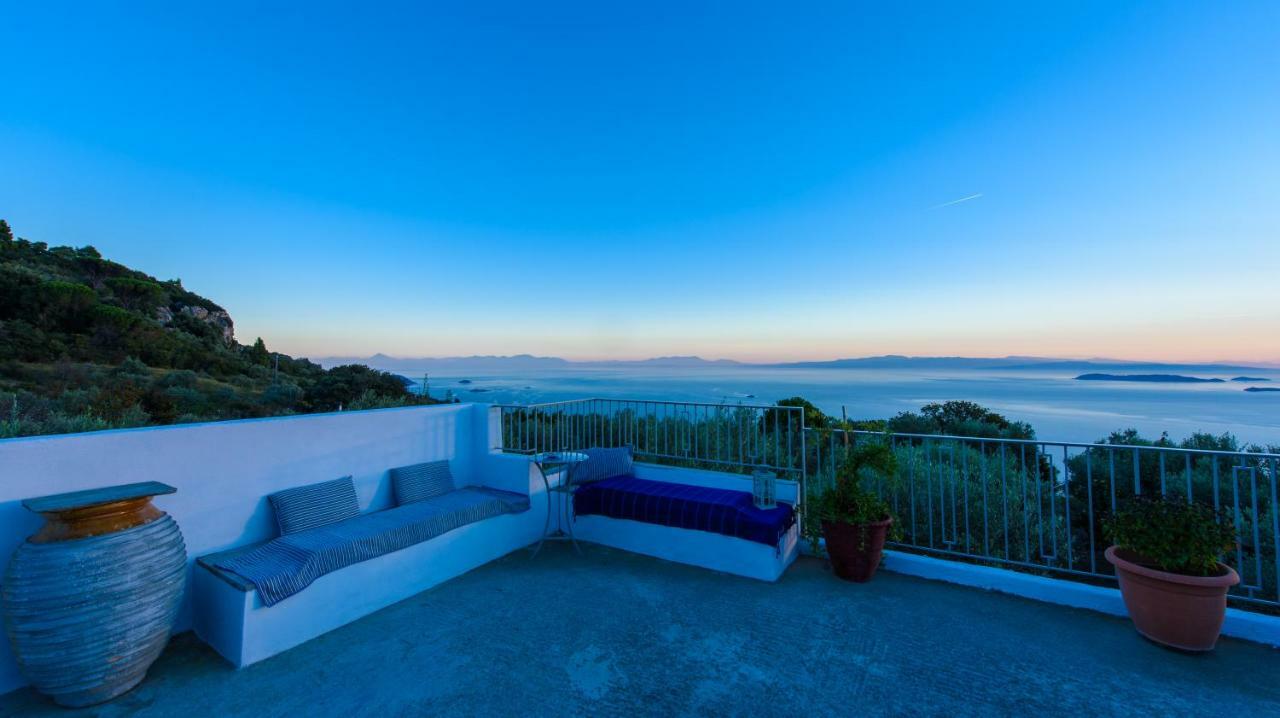 Villa Marouda กลอซซา ภายนอก รูปภาพ