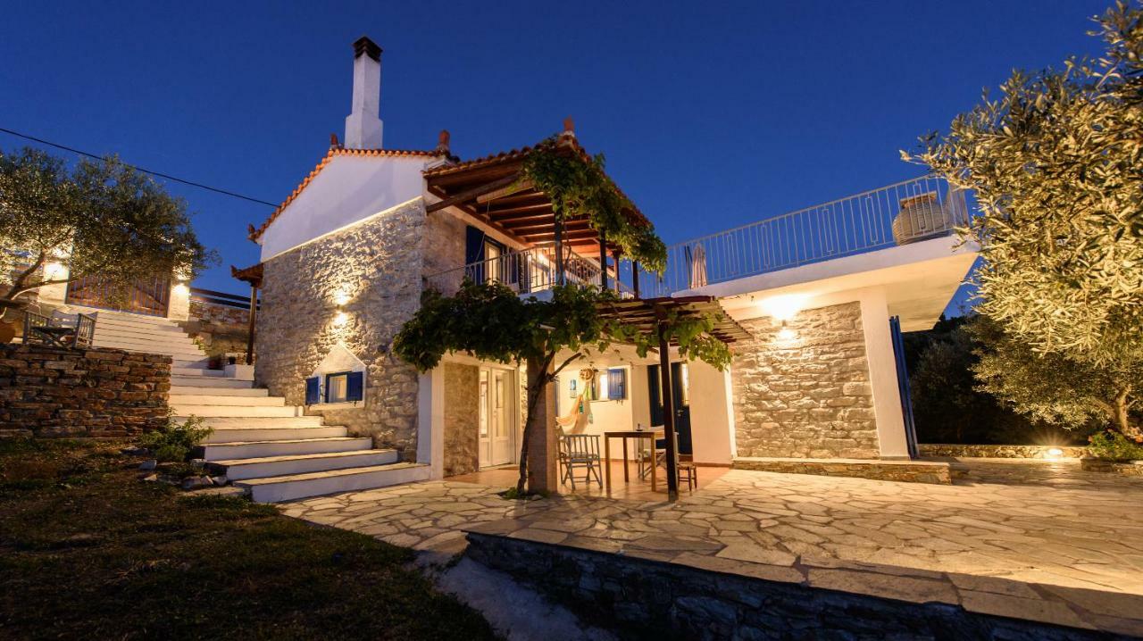 Villa Marouda กลอซซา ภายนอก รูปภาพ