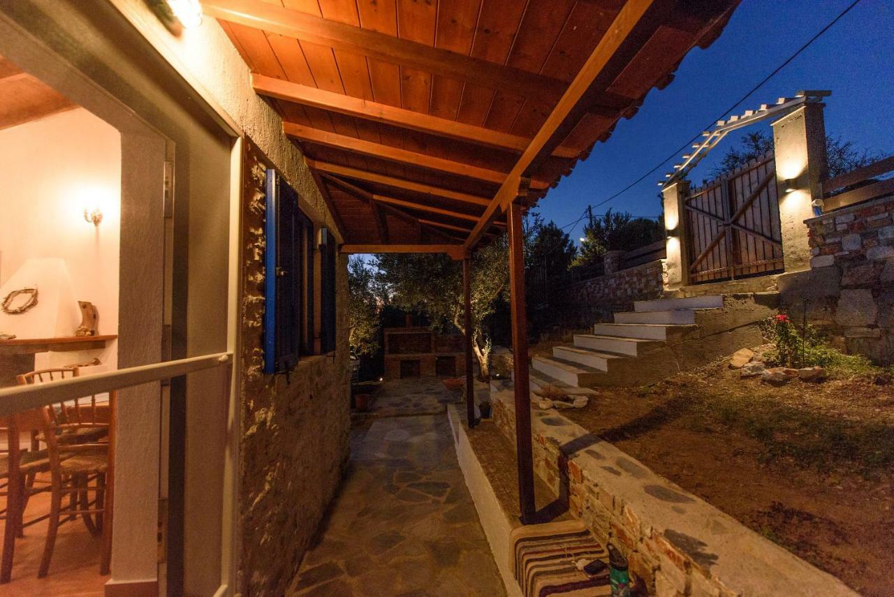 Villa Marouda กลอซซา ภายนอก รูปภาพ
