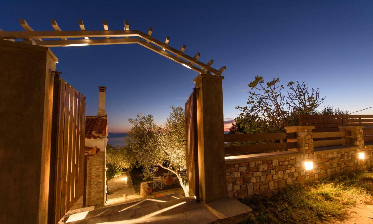 Villa Marouda กลอซซา ภายนอก รูปภาพ