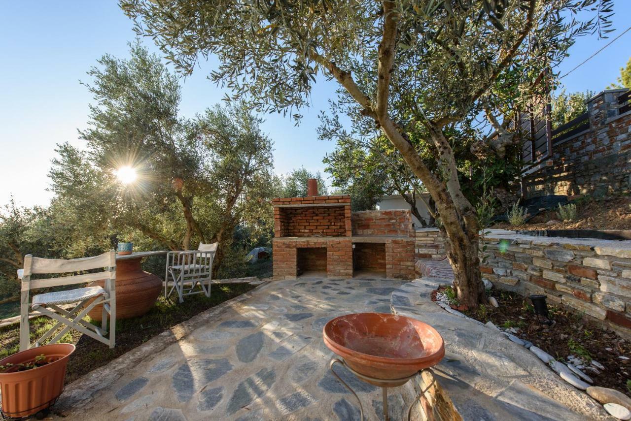 Villa Marouda กลอซซา ภายนอก รูปภาพ